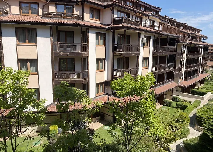 Next To The Lift Downtown Apartment