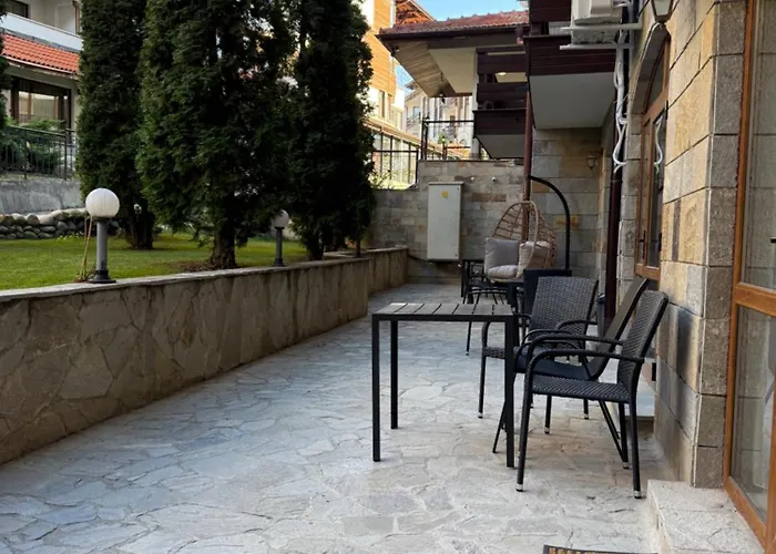 Apartment Next To The Lift Downtown *