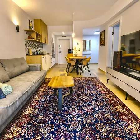 Next To The Lift Downtown Apartament Bansko